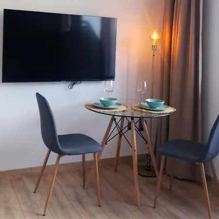 Διαμέρισμα Modern With Gondola View *